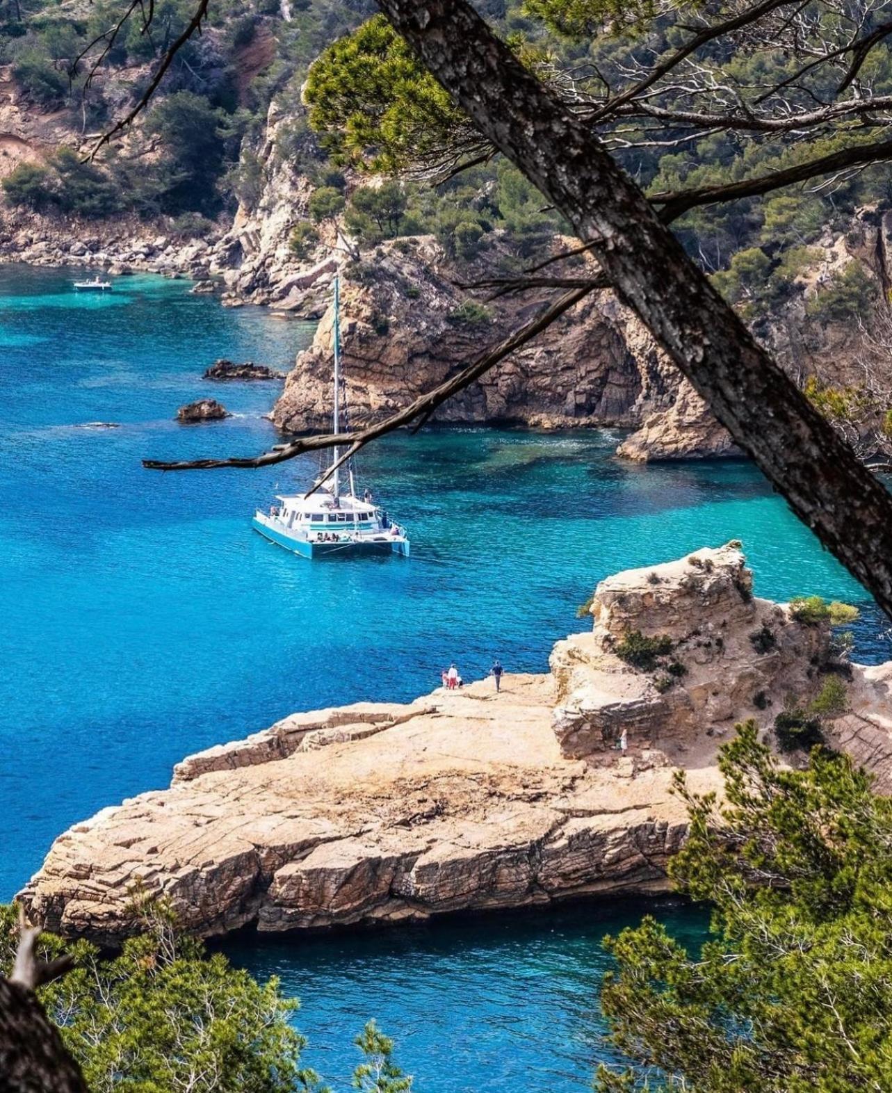 Logement Vue Mer Splendide - Situe A 50 Metres Du Bord De Mer Et 2 Minutes Des Plages - Bandolina المظهر الخارجي الصورة