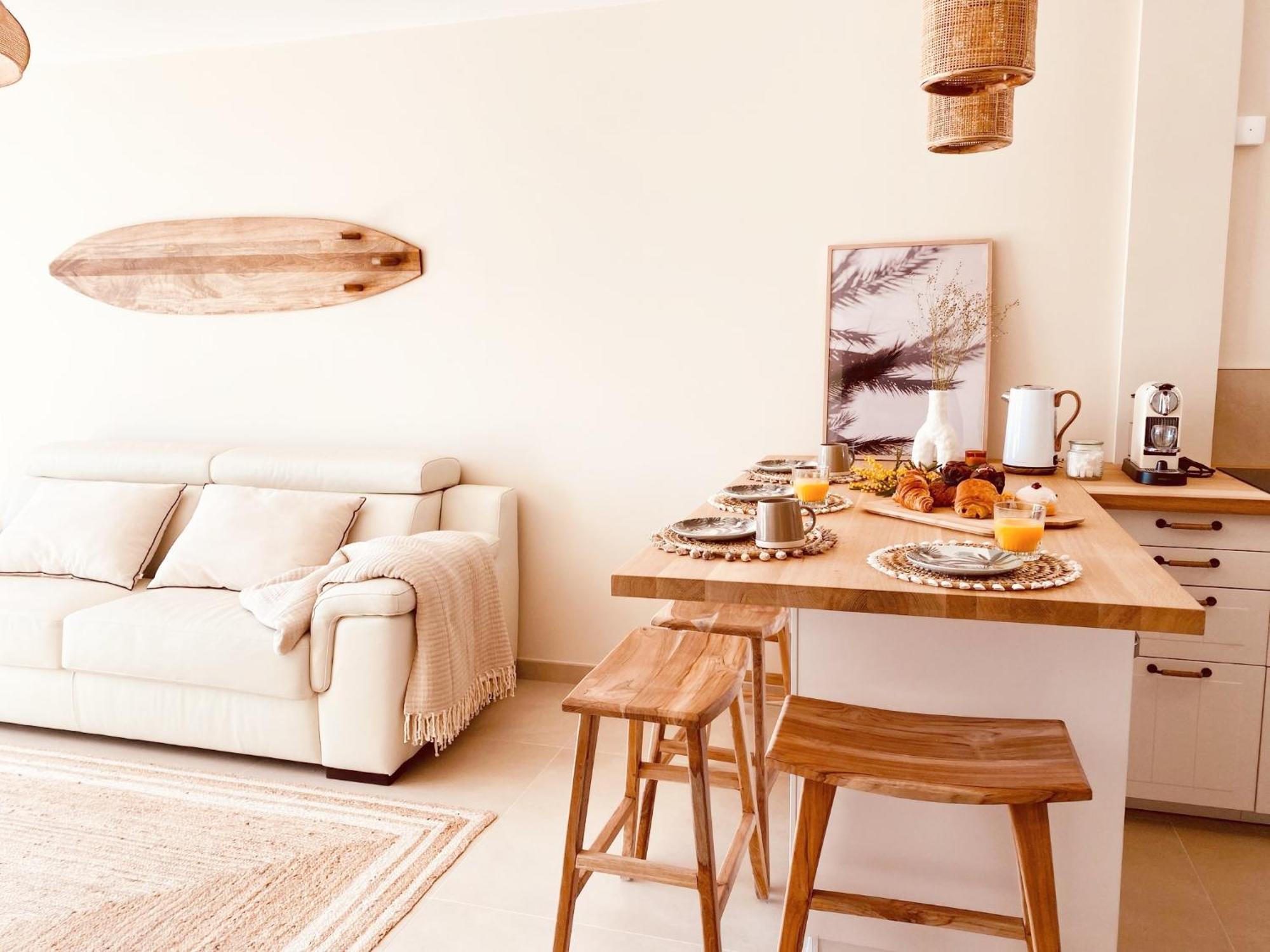 Logement Vue Mer Splendide - Situe A 50 Metres Du Bord De Mer Et 2 Minutes Des Plages - Bandolina المظهر الخارجي الصورة